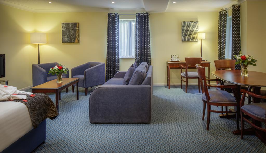 Oxford Witney Hotel Dış mekan fotoğraf