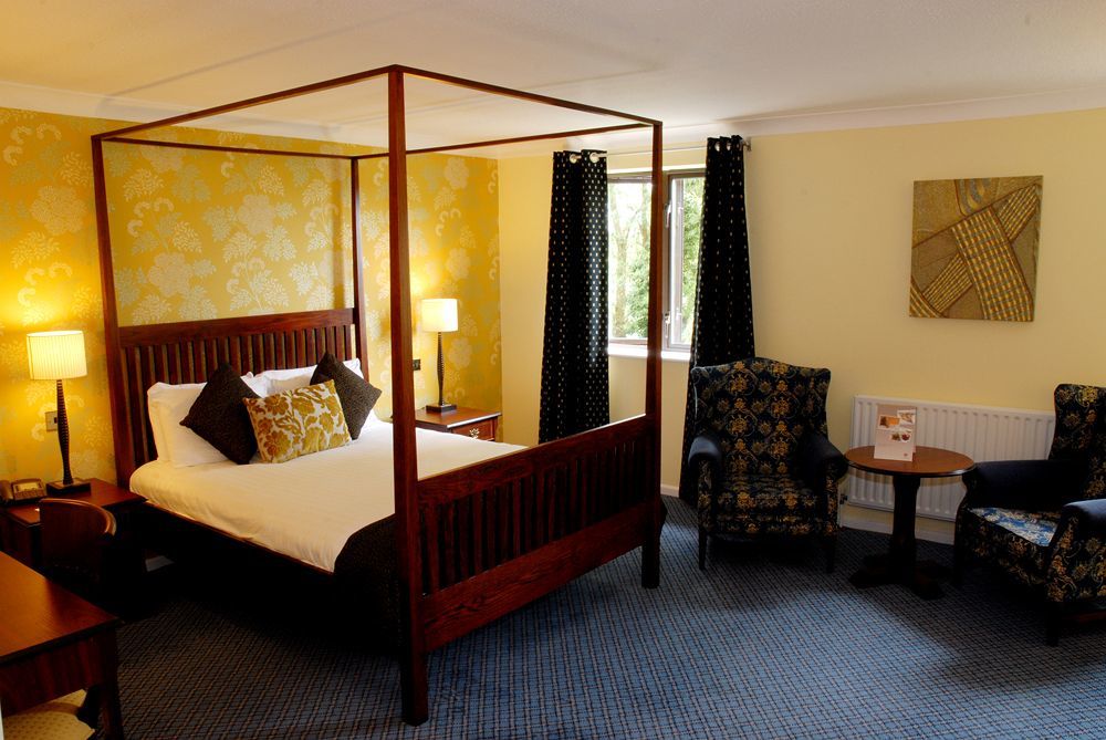Oxford Witney Hotel Dış mekan fotoğraf