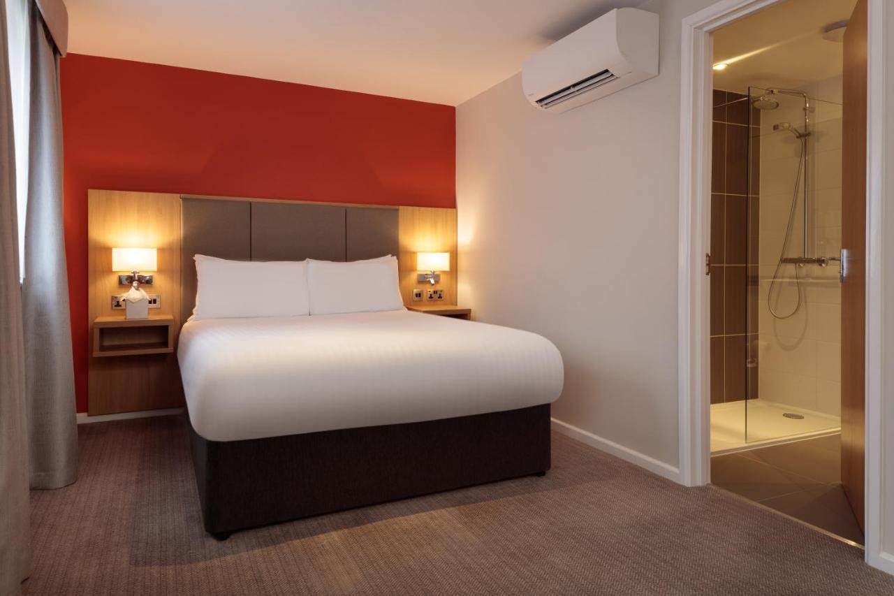 Oxford Witney Hotel Dış mekan fotoğraf
